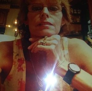 Meet your Posher, Cathy